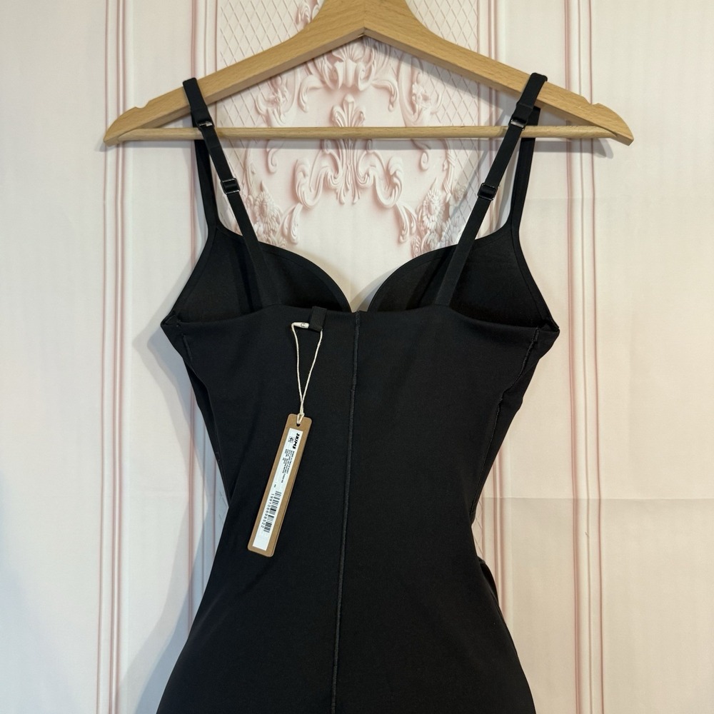 SKIMS Ultimate Body Push Up Butt & Hip Pad Mid-thigh Bodysuit Onyx Sz XS NWT$188 - Picture 7 of 10